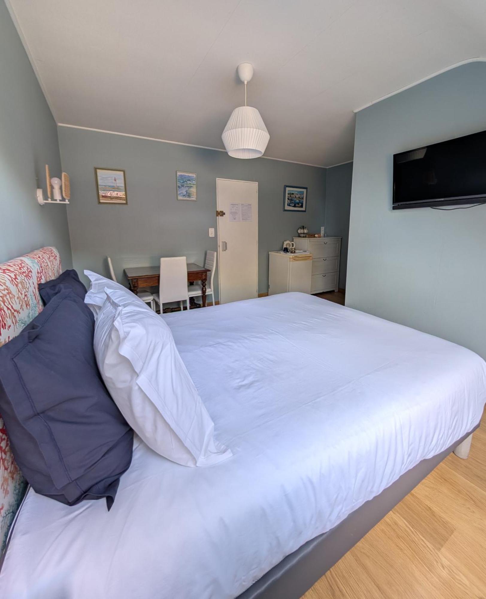 Bed and Breakfast A L Ombre Du Mont Saint Michel Huisnes-sur-Mer Экстерьер фото