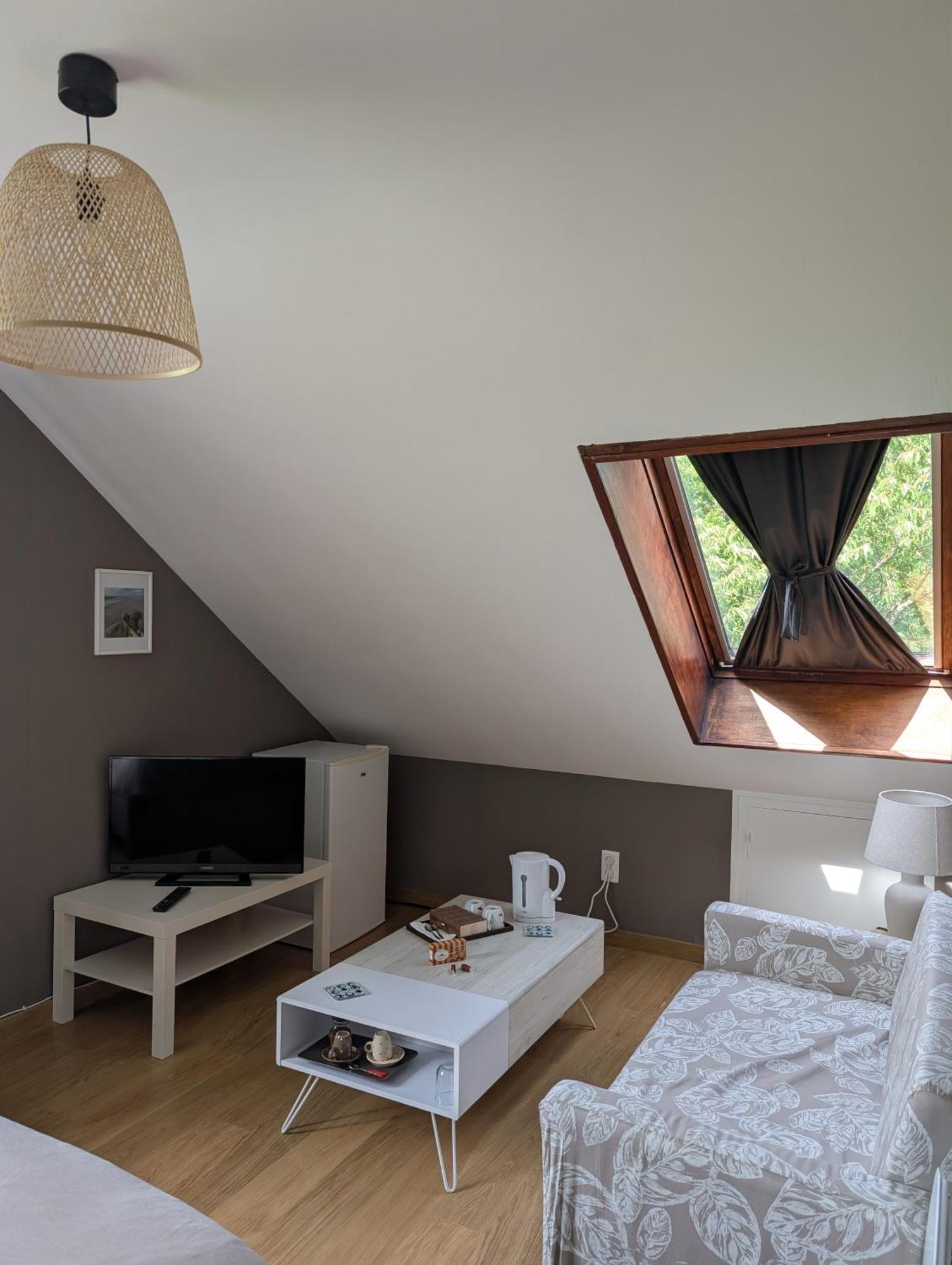 Bed and Breakfast A L Ombre Du Mont Saint Michel Huisnes-sur-Mer Экстерьер фото